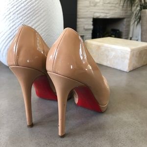 Christian Louboutin Dorissima 85 Nude Patent Pump